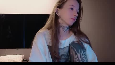 fran_bow online show from 04.22.26