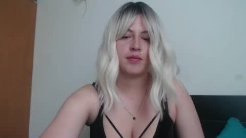 Francesca online show from 02.20.25