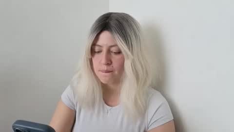 Francesca online show from 09.09.25