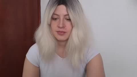 Snapshot of francescaasmith chatting on 05.05.26 Francesca online show from 05.05.26
