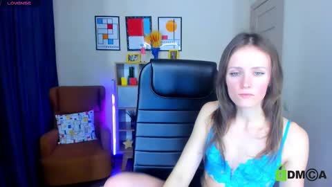 Snapshot of francescacollins chatting on 02.26.25 Fran online show from 02.26.25