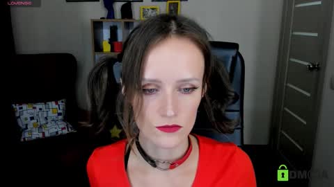 Snapshot of francescacollins chatting on 09.10.25 Fran online show from 09.10.25