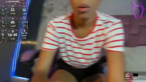 Snapshot of francis_leams chatting on 10.06.25 Laura online show from 10.06.25