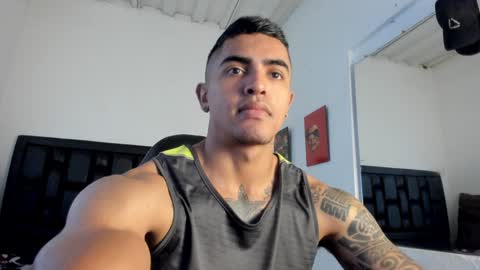 Snapshot of franco_ruiz_ chatting on 01.19.25 franco online show from 01.19.25