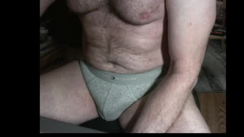 Snapshot of francois4059 chatting on 04.12.26 Franois online show from 04.12.26