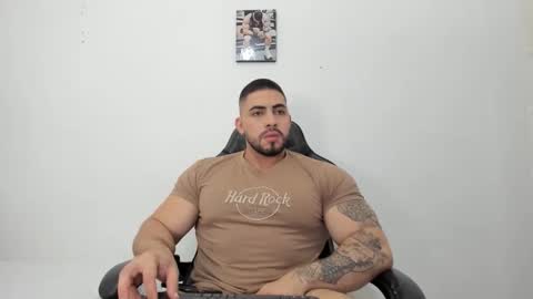 Snapshot of frank_foxx1 chatting on 11.23.25 frank_foxx1 online show from 11.23.25