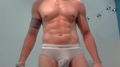 Snapshot of frank_millers chatting on 09.30.25 Frank online show from 09.30.25