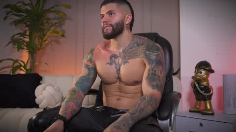 Frank Farrell. Hey remember to give me a thumbs up Ty online show from 04.03.26