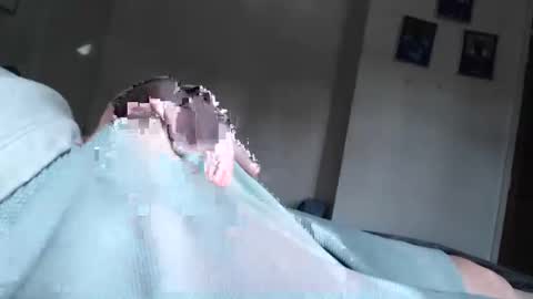 Snapshot of frankiel745 chatting on 09.15.25 frankiel745 online show from 09.15.25