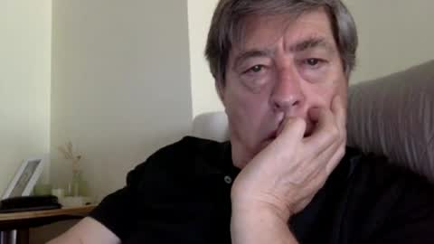 Snapshot of franlopes chatting on 06.24.26 franlopes online show from 06.24.26