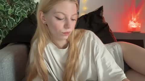franny_fresh online show from 07.18.26