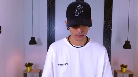 Snapshot of franvill_trato chatting on 09.20.25 Franvill trato online show from 09.20.25