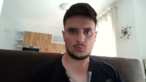 Snapshot of fraromeo2 chatting on 04.16.26 fraromeo2 online show from 04.16.26