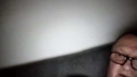 Snapshot of frauenfeind1 chatting on 01.17.25 Wolfi online show from 01.17.25