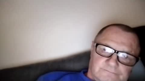 Snapshot of frauenfeind1 chatting on 02.27.25 Wolfi online show from 02.27.25