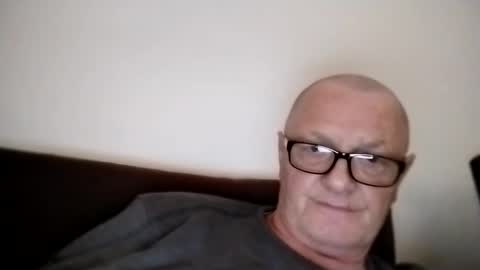 Snapshot of frauenfeind1 chatting on 01.19.26 Wolfi online show from 01.19.26