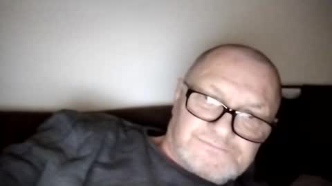 Snapshot of frauenfeind1 chatting on 02.02.26 Wolfi online show from 02.02.26