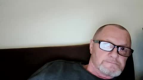 Snapshot of frauenfeind1 chatting on 02.27.26 Wolfi online show from 02.27.26