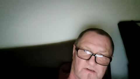 Snapshot of frauenfeind1 chatting on 03.26.26 Wolfi online show from 03.26.26