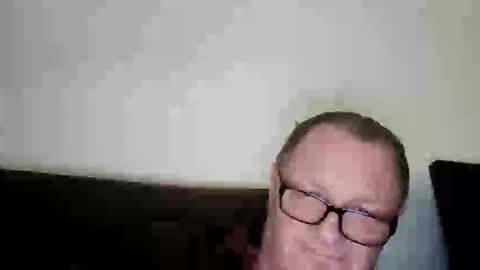 Snapshot of frauenfeind1 chatting on 03.28.26 Wolfi online show from 03.28.26