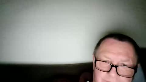 Snapshot of frauenfeind1 chatting on 03.29.26 Wolfi online show from 03.29.26