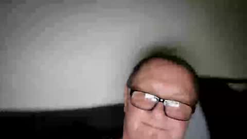 Snapshot of frauenfeind1 chatting on 03.30.26 Wolfi online show from 03.30.26