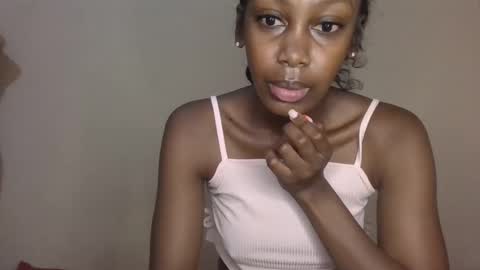 freaky_beauty online show from 04.01.26