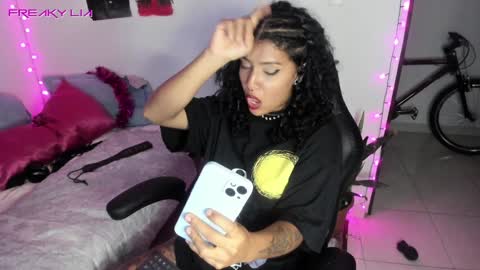 Lia Gomez online show from 12.06.24