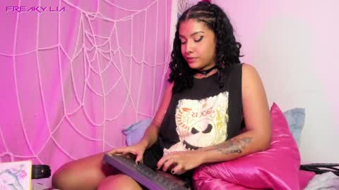 Lia Gomez online show from 12.24.24