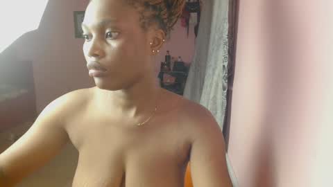 Snapshot of freaky_luna chatting on 03.09.26 luna online show from 03.09.26