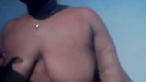 freaky slut5 online show from 02.14.26