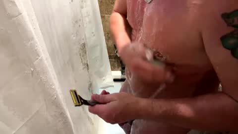 Snapshot of freakysilverfox chatting on 04.03.26 freakysilverfox online show from 04.03.26