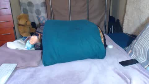 Mandy online show from 12.18.25