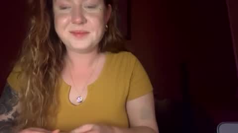 Snapshot of freckledfreaks chatting on 02.11.25 Me Myself Irene online show from 02.11.25