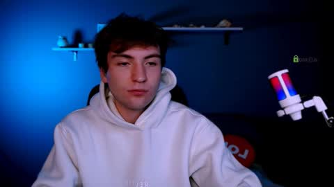 Snapshot of fred_strong chatting on 11.29.25 Freddy online show from 11.29.25