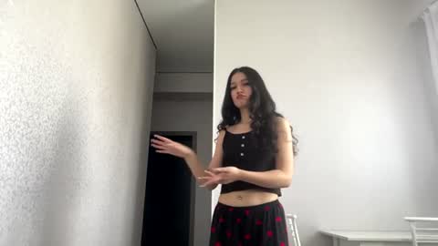 Mia online show from 06.26.26