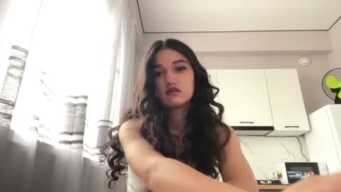 Mia online show from 07.01.26