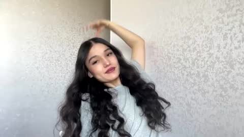 Mia online show from 07.06.26