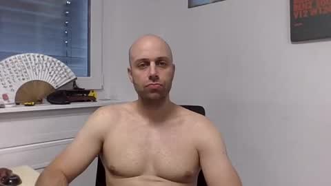 freddow online show from 10.16.25