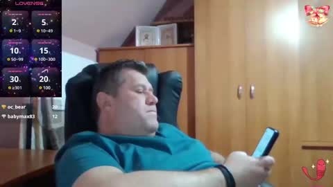 Snapshot of freeboy80180 chatting on 01.17.25 freeboy80180 online show from 01.17.25