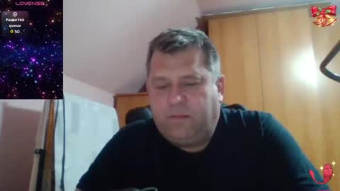 Snapshot of freeboy80180 chatting on 02.14.25 freeboy80180 online show from 02.14.25