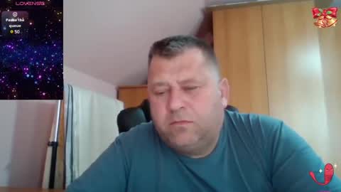 Snapshot of freeboy80180 chatting on 02.26.25 freeboy80180 online show from 02.26.25