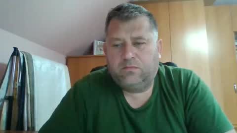 Snapshot of freeboy80180 chatting on 10.04.25 freeboy80180 online show from 10.04.25