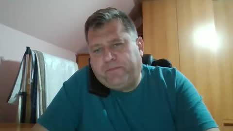 Snapshot of freeboy80180 chatting on 10.13.25 freeboy80180 online show from 10.13.25