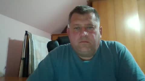 Snapshot of freeboy80180 chatting on 11.07.25 freeboy80180 online show from 11.07.25