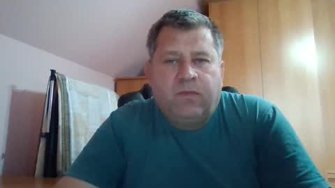 Snapshot of freeboy80180 chatting on 11.27.25 freeboy80180 online show from 11.27.25