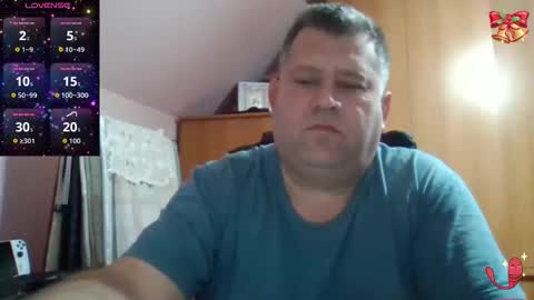 Snapshot of freeboy80180 chatting on 12.21.25 freeboy80180 online show from 12.21.25