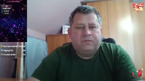 Snapshot of freeboy80180 chatting on 01.11.26 freeboy80180 online show from 01.11.26