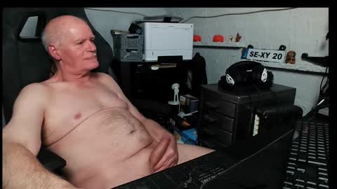 freecamdick online show from 11.24.25