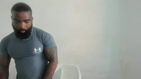 Snapshot of freedom_24 chatting on 04.23.26 shakur online show from 04.23.26